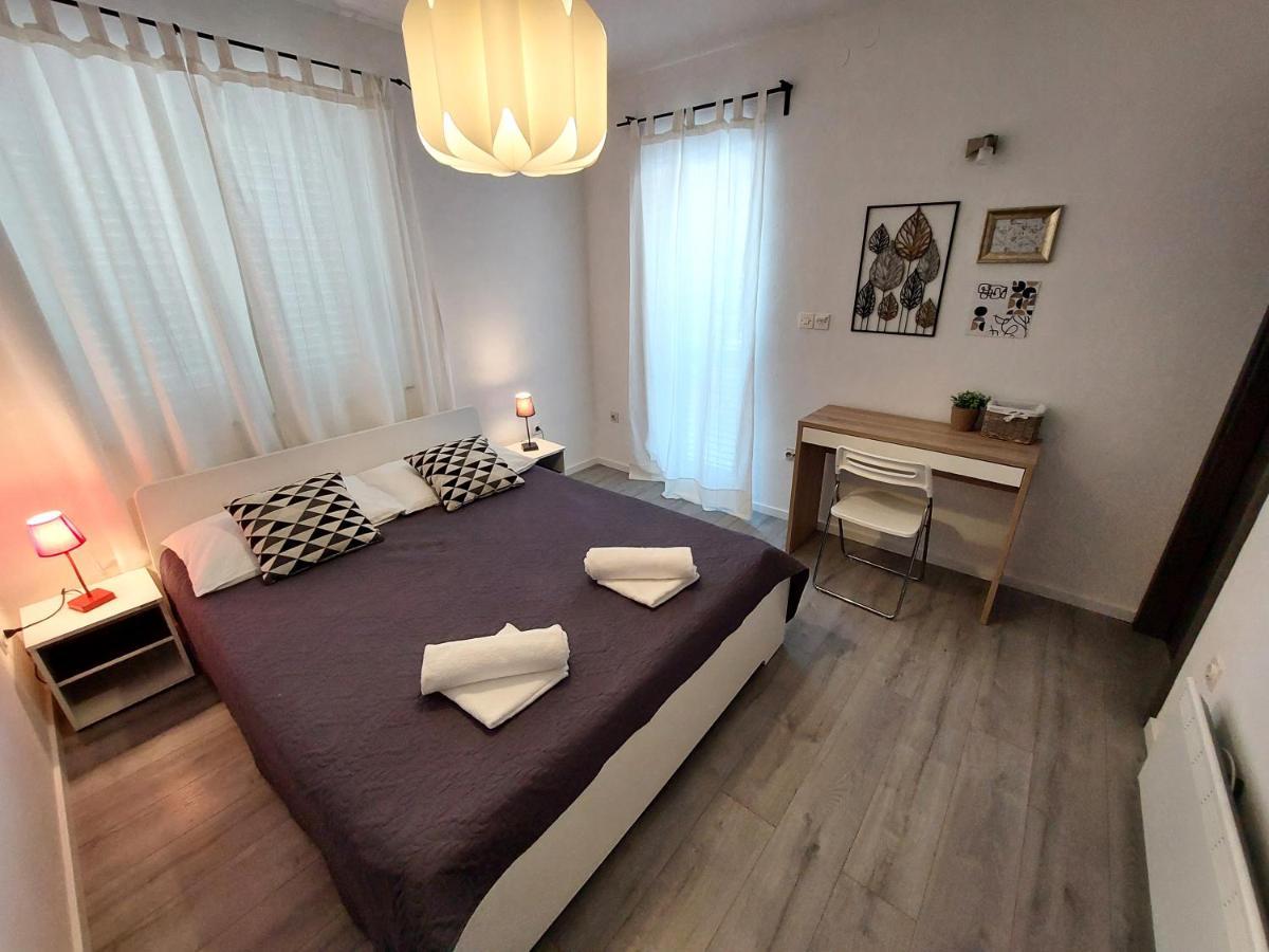 Apartments Peric ซาดาร์ ภายนอก รูปภาพ